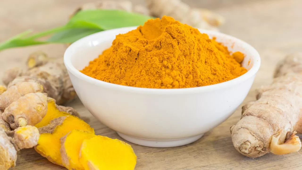 Turmeric powder